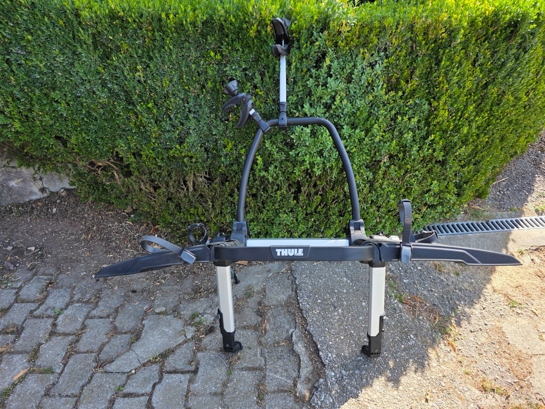 Thule Barres de toit: Thule OutWay Platform 2 – D'occasion à Auswil par jon_hb9z 1