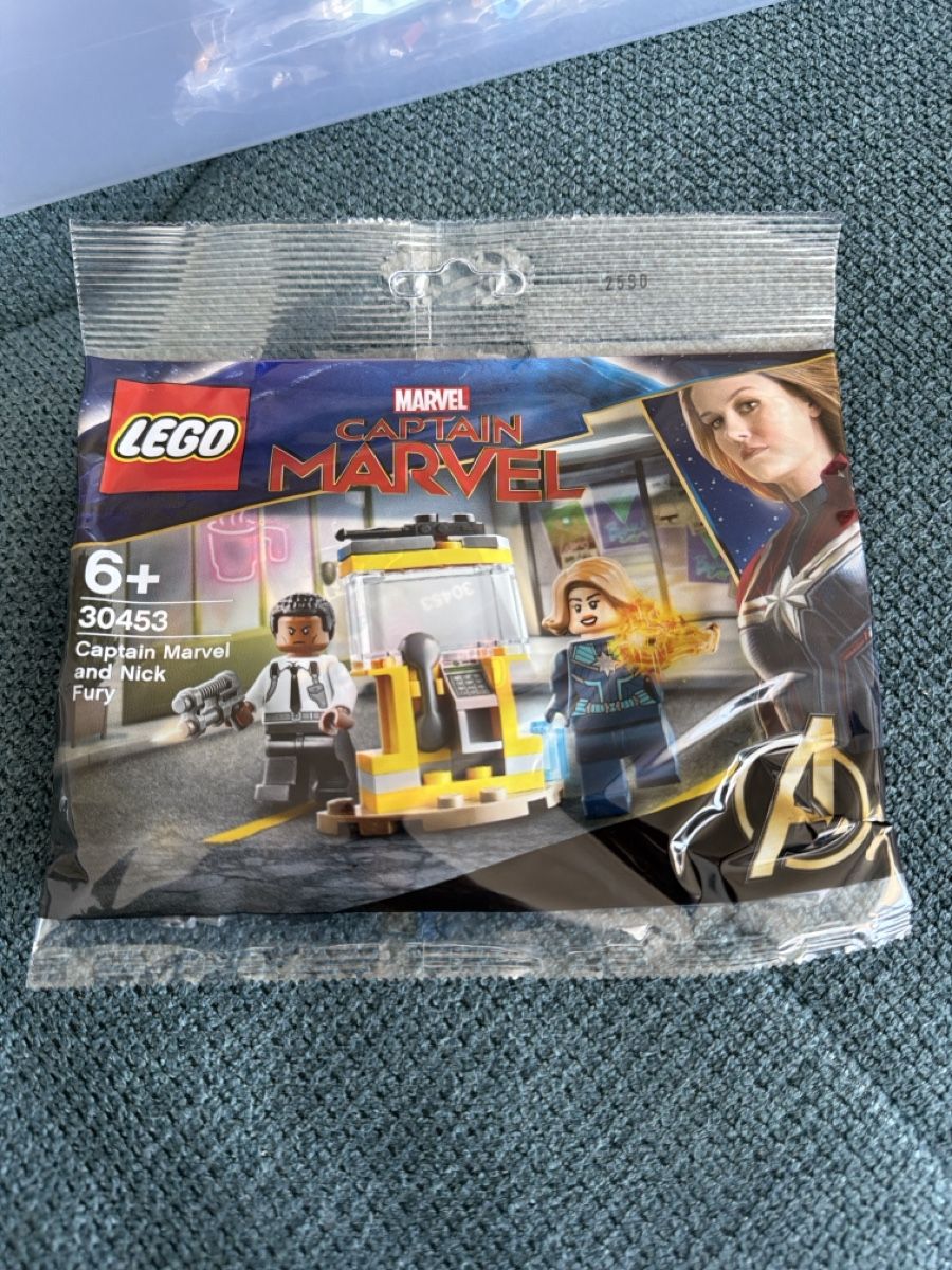 Lego Figuren: Lego Marvel Captain Marvel & Nick Fury Polybag -Neu – Neu und originalverpackt aus Schwarzenburg von Schrepfer