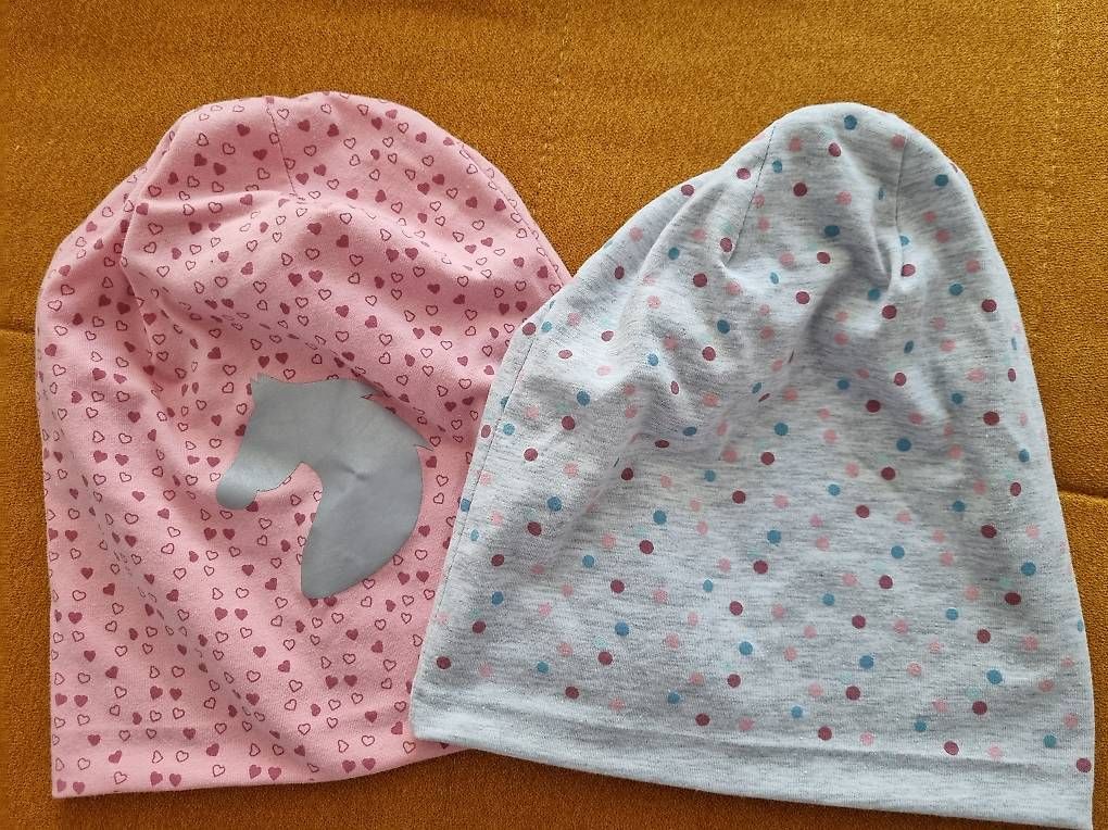 Sonstige Mädchenkleider: Mädchen Mützen/Beanie Doppelpack – Gebraucht aus Zürich von ani_qj8q