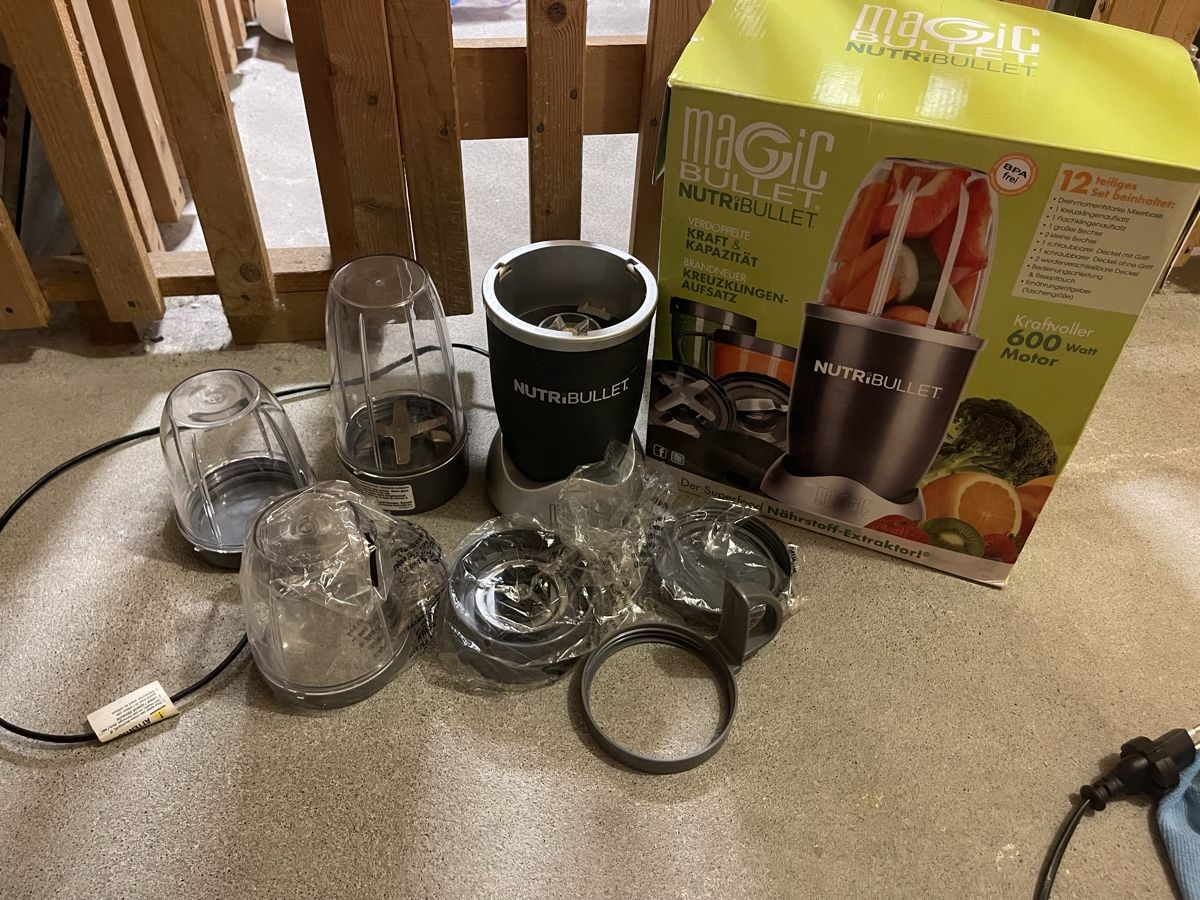 Nutribullet Elettrodomestici da cucina: Magic Nutribullet 600W Mixer, neu – Nuovo (secondo la descrizione) da Horgen venduto da Ed0