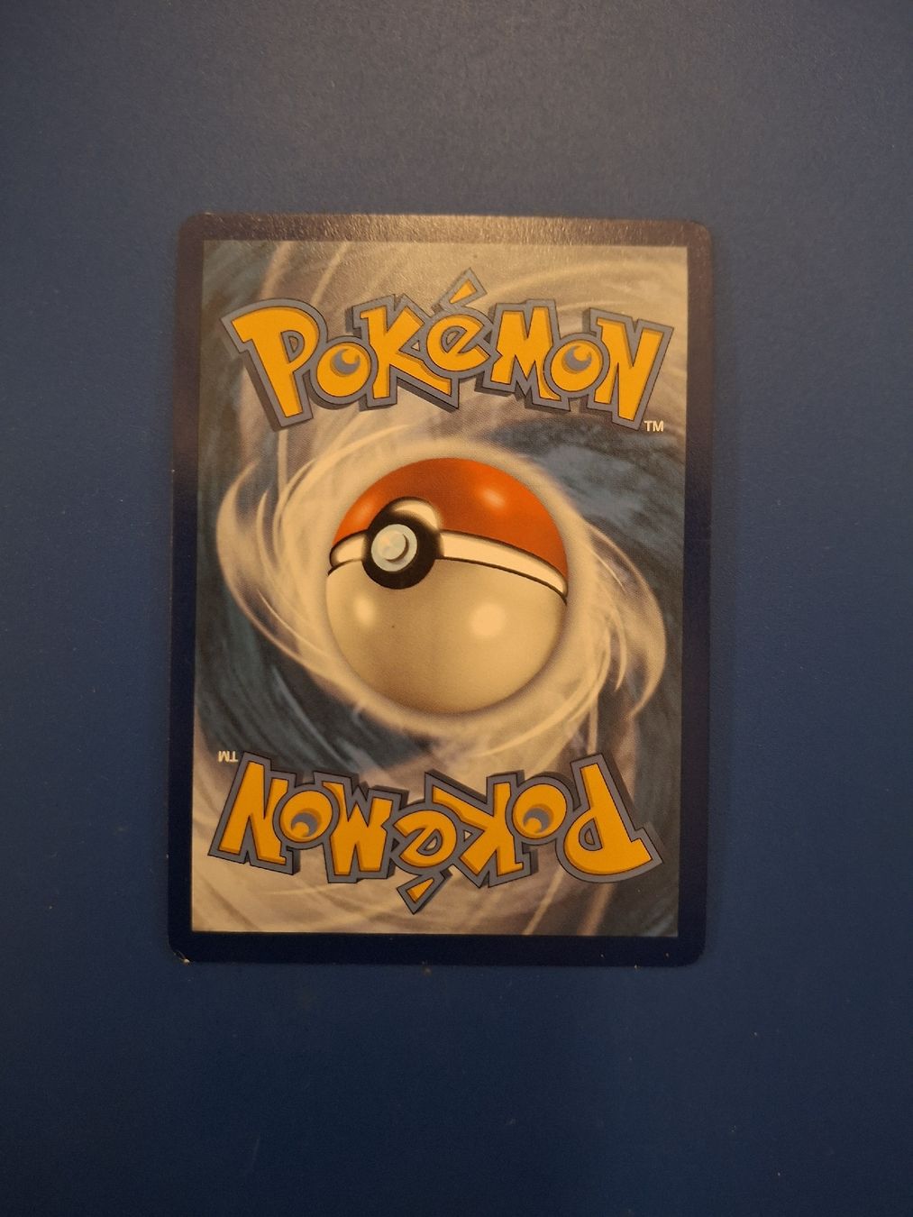 Pokémon Cartes à collectionner: Pikachu VMAX 044/185 Vivid Voltage – D'occasion à Künten par die_zm8b 1