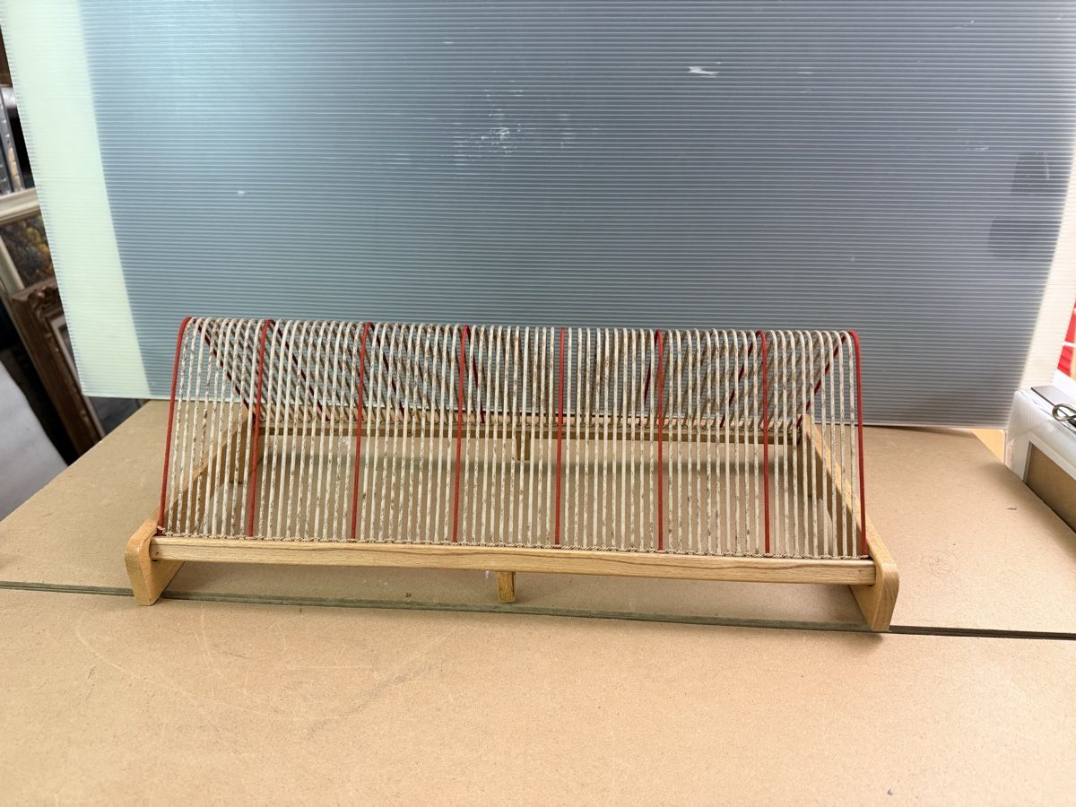 Supporti per strumenti musicali & leggii: Schallplattenständer, 1960er – Usato da Solothurn venduto da NUVICO 7