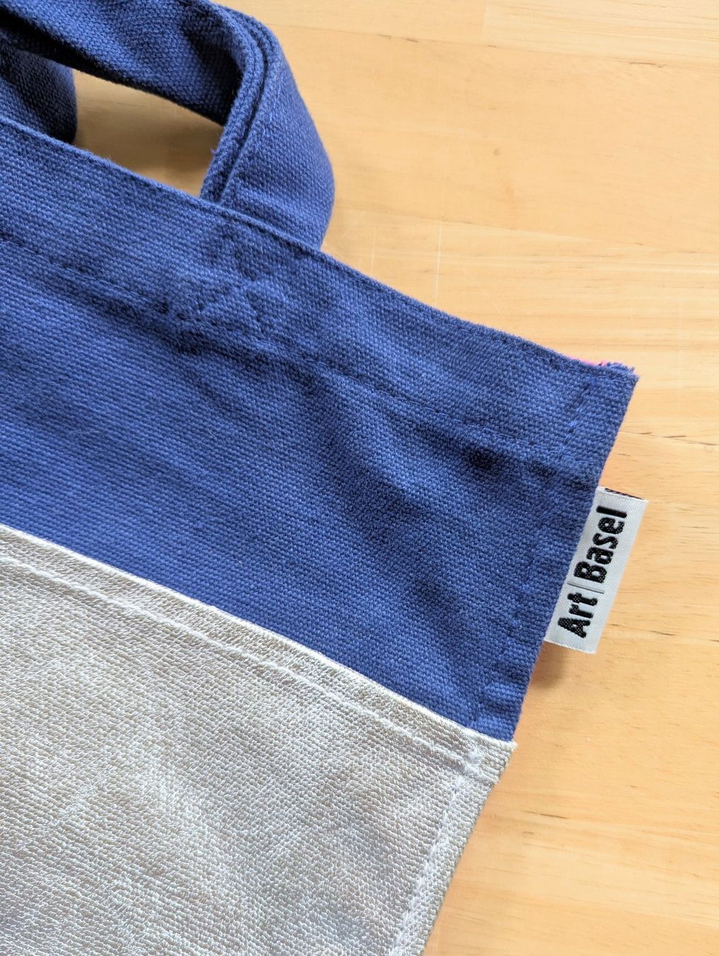 Sacs: Art Basel Tote Bag – D'occasion à Bertschikon Gossau par Tokibunny 1