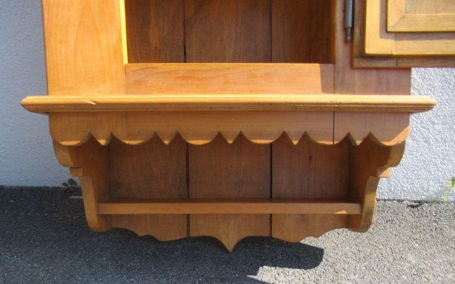 Armadi: Hängeschrank, Wandschrank Tanne antik – Usato da Flums venduto da Flumsantik 2