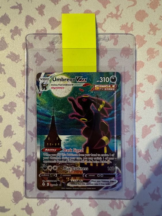 Umbreon VMAX 215/203 Alt Art Moonbreon Pokemon Evolving Skies PSA 10 GEM MINT