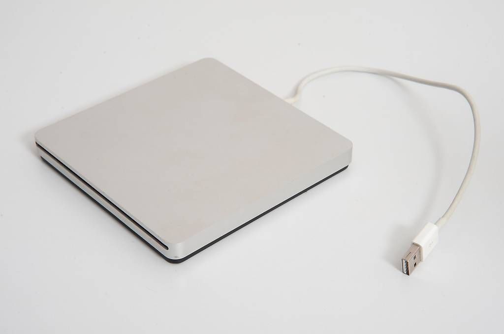 Apple Audio- & Mediensysteme: Apple SuperDrive Lecteur DVD – Gebraucht aus Lausanne von Phlox02 1