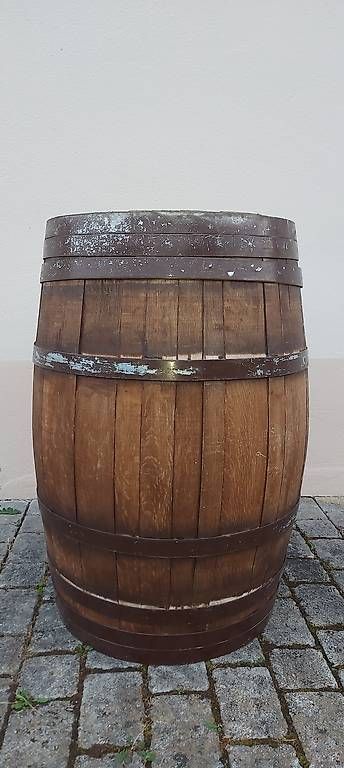 Autres: Edles Holzfass  – D'occasion à Balsthal par lwa_hm2z