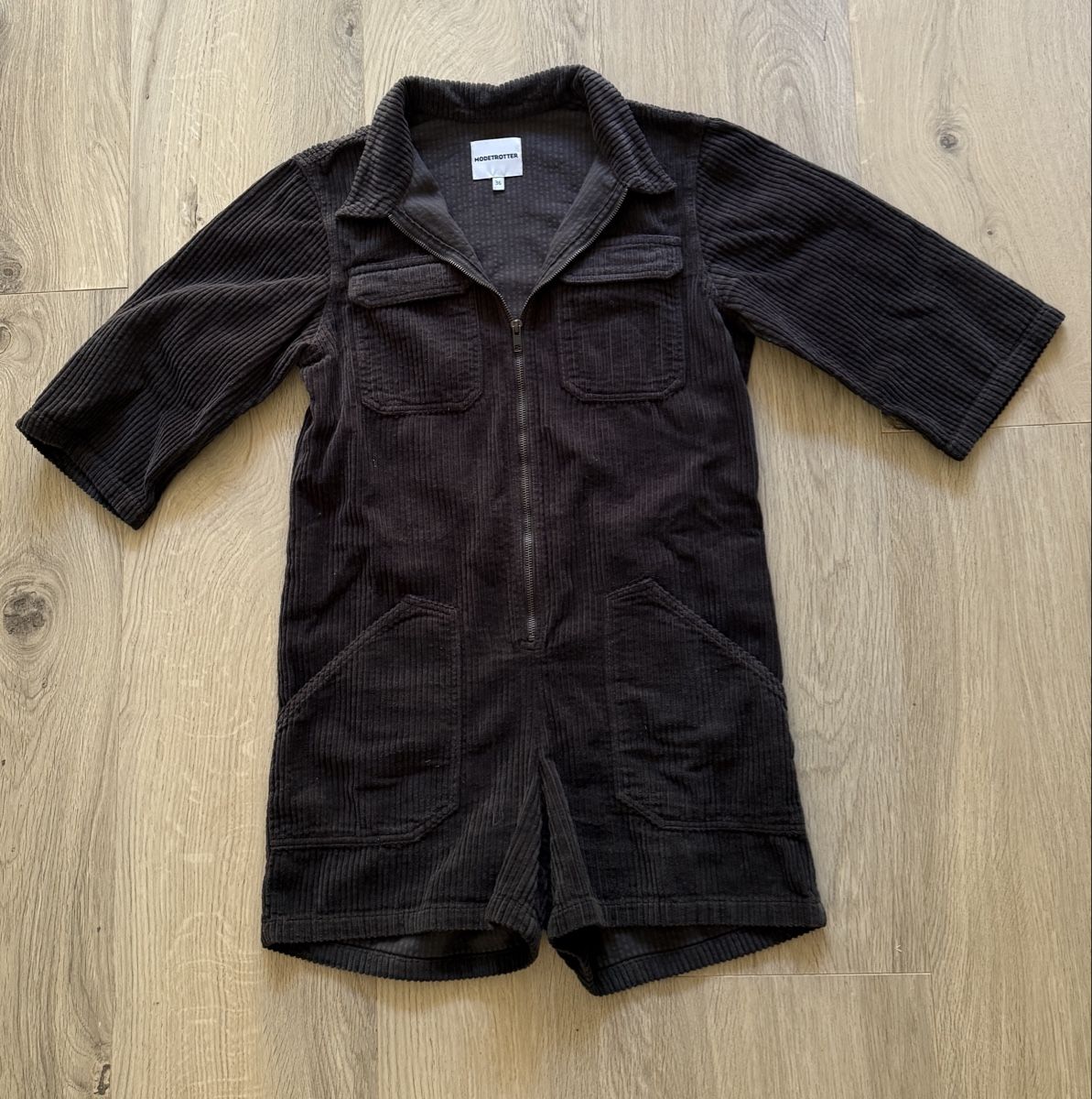 Tute: Combi-short velours côtelé Modetrotter T36 chocol – Nuovo (secondo la descrizione) da Trelex venduto da AnnabelleLelie