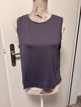 Set aus 2 Sportshirts Move H&M Gr S/M