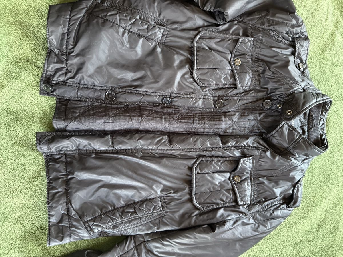 Hugo Boss Jacken: Boss jacke L top – Gebraucht aus Diepoldsau von rra_cy9l 1