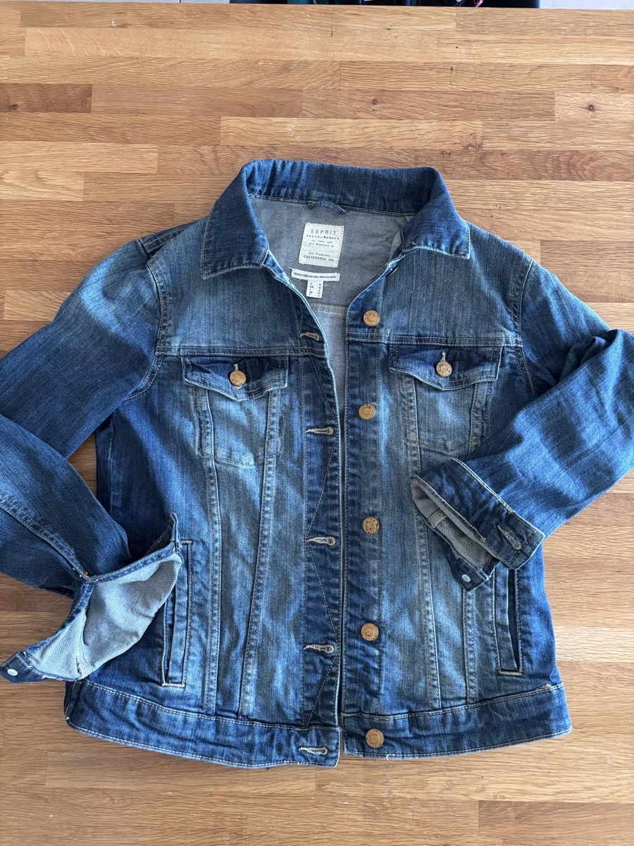 Esprit Giacche: Jeansjacke Esprit Gr. M – Nuovo (secondo la descrizione) da Menzingen venduto da gispat