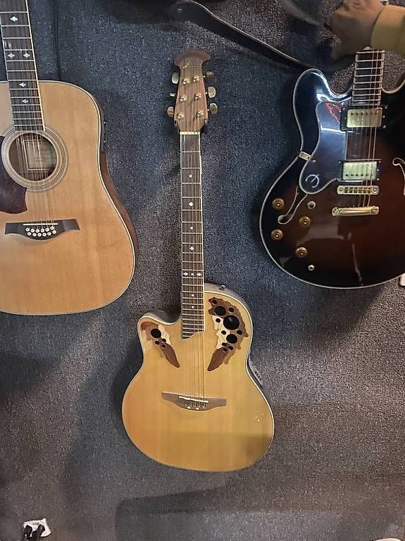 Strumenti musicali: Ovation Celebrity LCS 247 Links händer Left Hand – Usato da Carouge GE venduto da Domblo 1