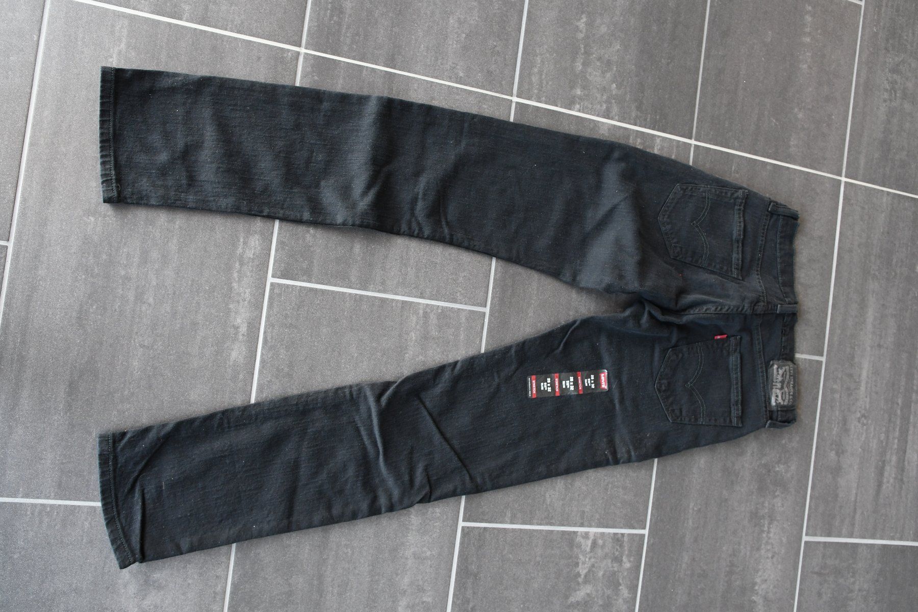 Levi's Jeans: Jeans, Levis,  W28, L 32, NEU – Nuovo e nell'imballaggio originale da Sins venduto da dsto 1