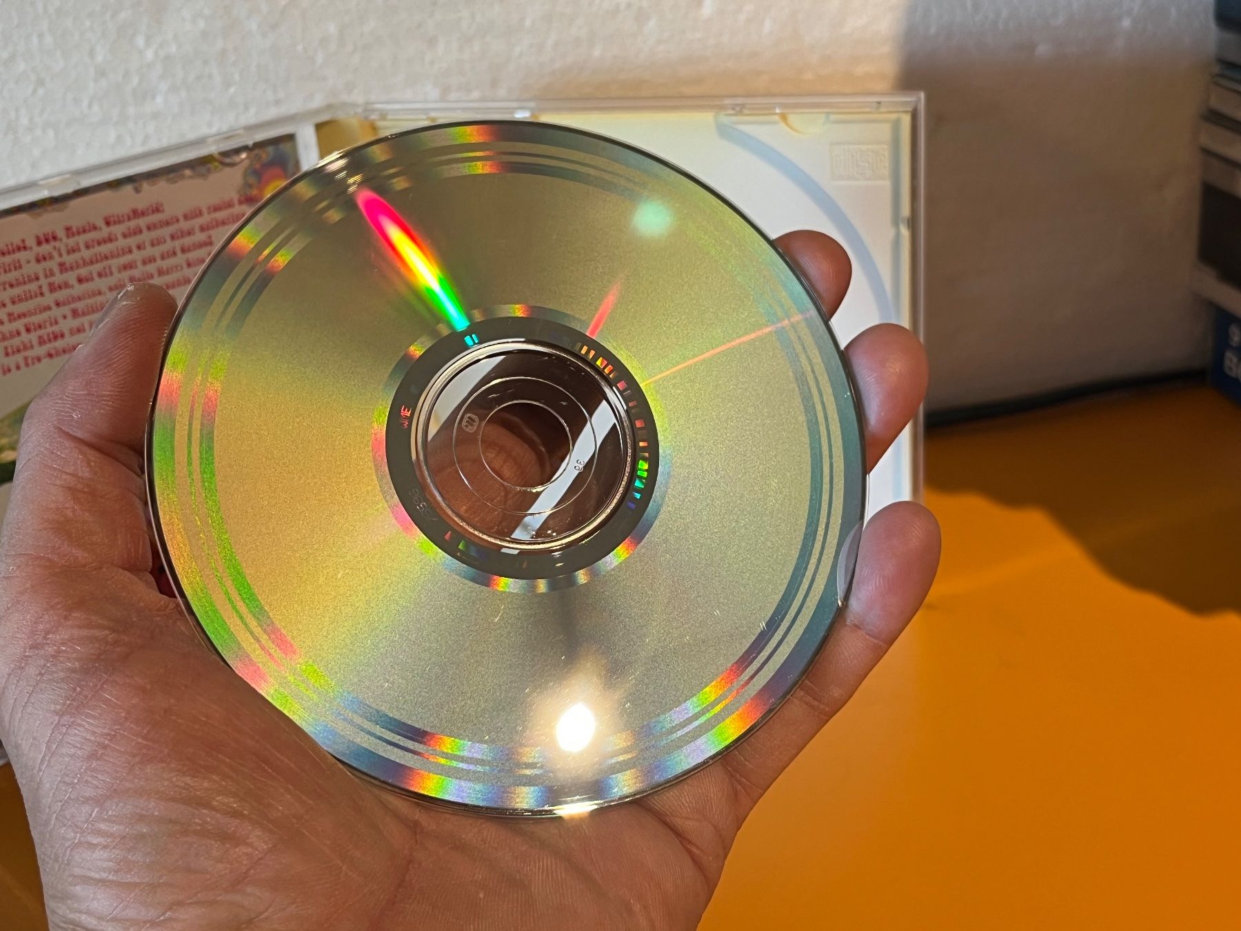 CD: Deee-Lite - Dewdrops In The Garden - HH22B – Usato da Küsnacht ZH venduto da hardcore.earth 3