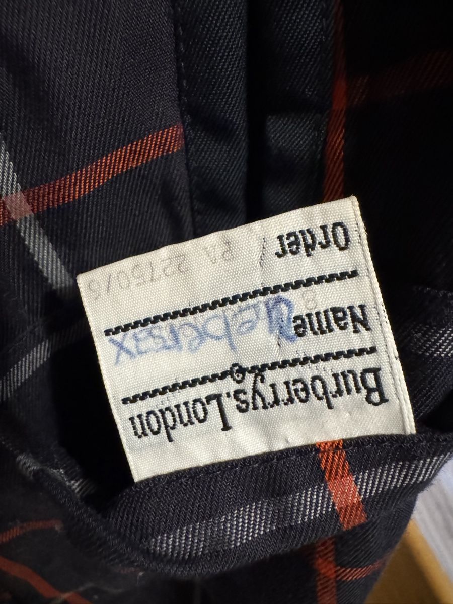 Burberry Mäntel: Klassischer Burberrys Trenchcoat, Dunkelblau – Gebraucht aus Niederbipp von yar_tf6f 5