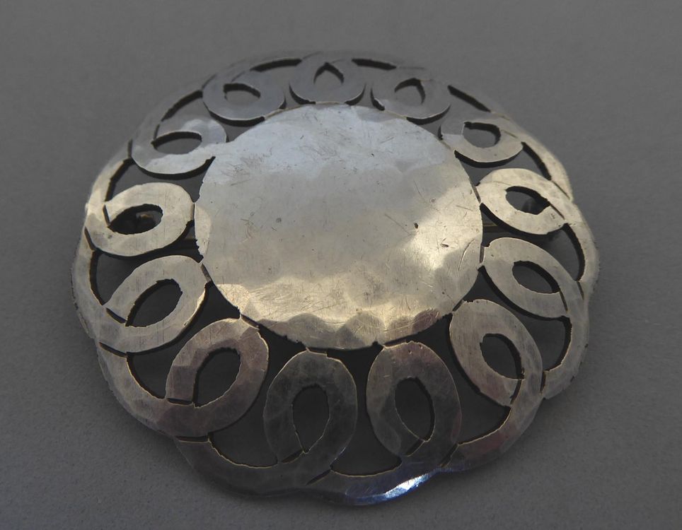 Brosche 800 Silber um 1940 gehämmert (Gebraucht) in Muri AG für CHF 22 ...