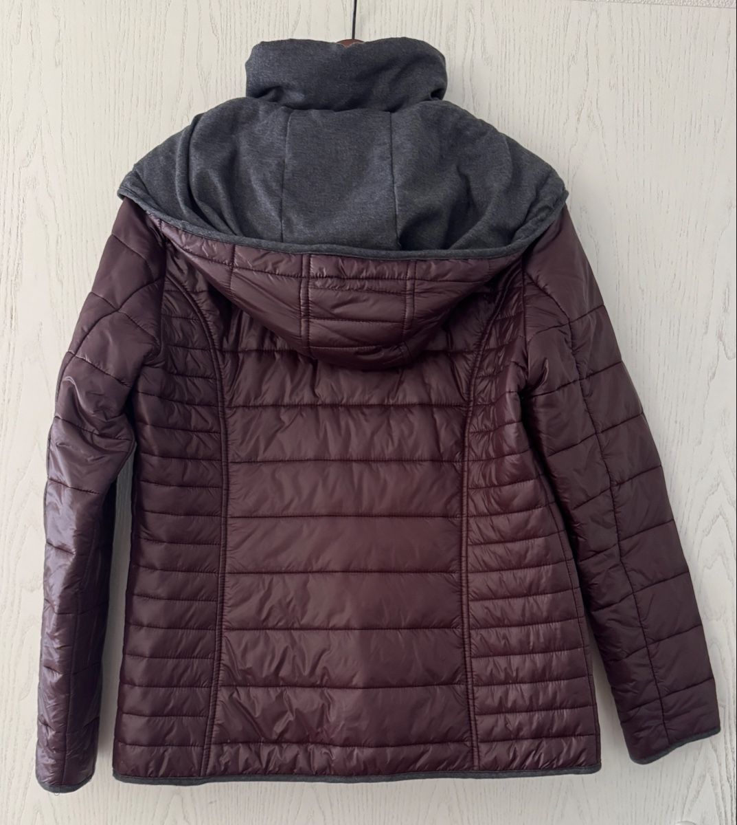 Giacche: Jacke mit Kapuze, Grösse 38, top Zustand  – Usato da Windisch venduto da Anja13 2