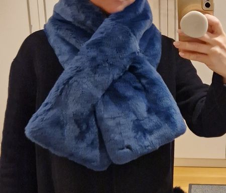 Liu Jo Schal Pelz Fuchs Blau