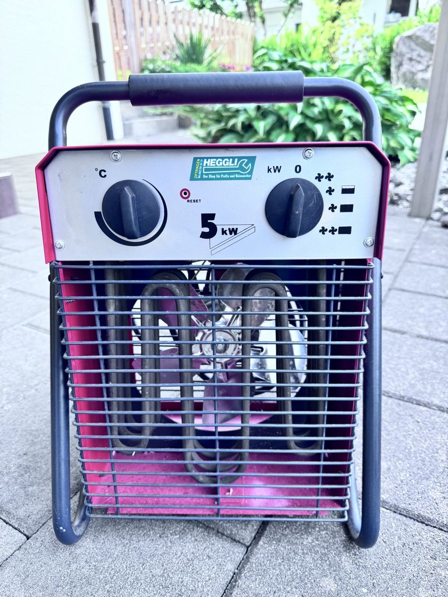Radiatori: Heizlüfter 5 kW 400 Volt – Usato da Aarburg venduto da snowstreet