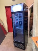 neuwertiger Getränkekühlschrank von GGG Typ BB-430F