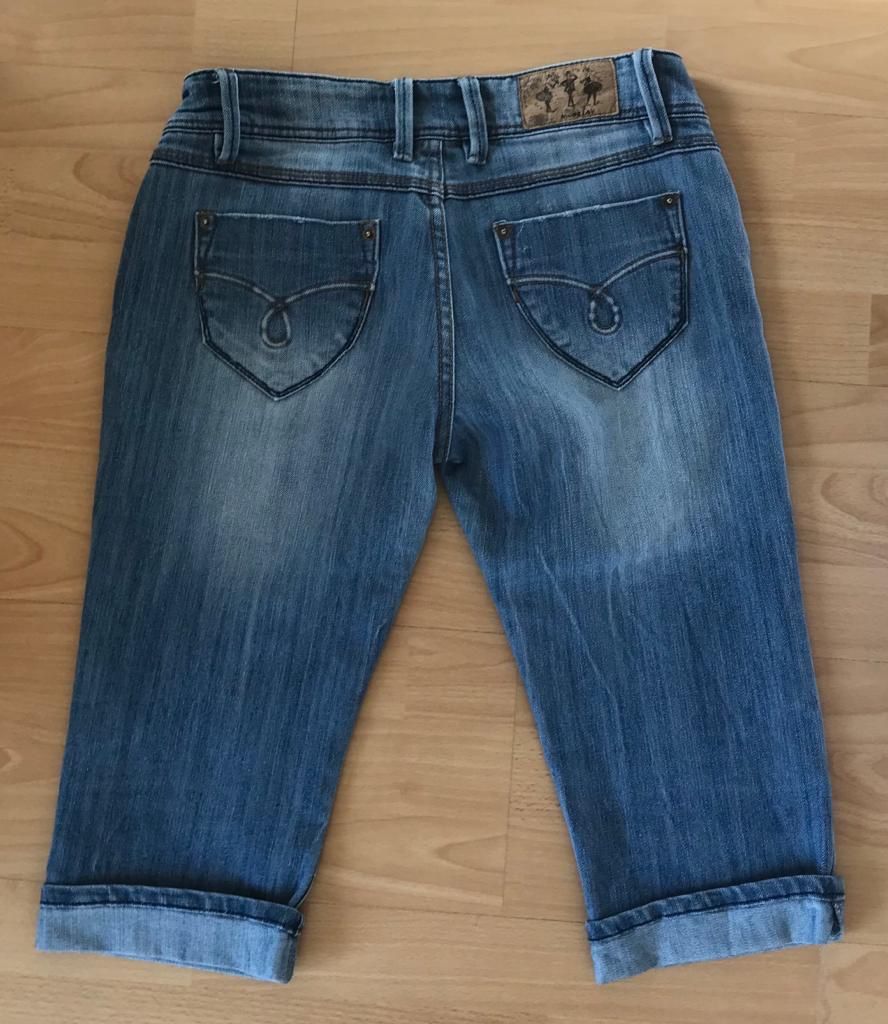 Jeans: Kurze Blue Jeans – Usato da Biel/Bienne venduto da SandraDG 4