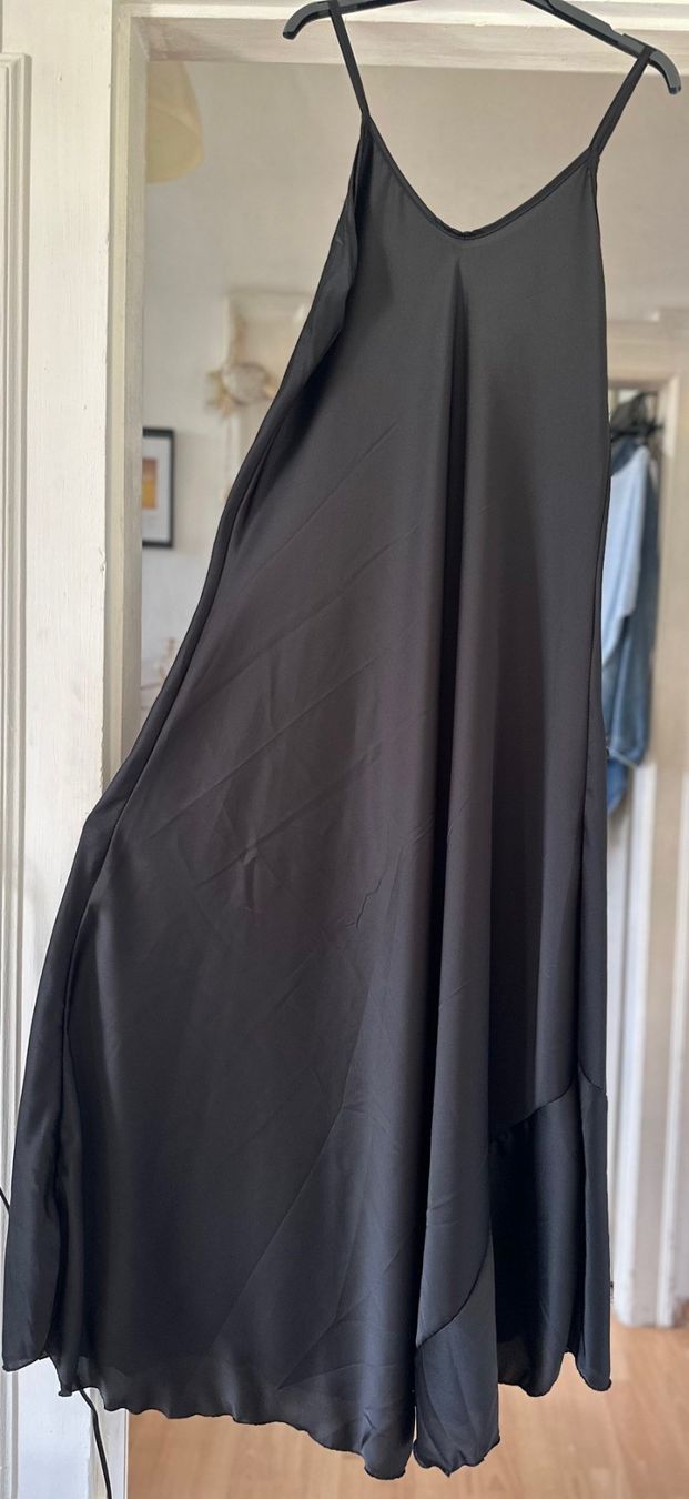Vestiti: LONGUE ROBE! M – Nuovo e nell'imballaggio originale da Locarno venduto da NicoNion 1
