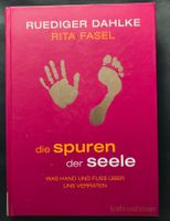 Die Spuren der Seele: Was Hand und Fuß über uns verraten