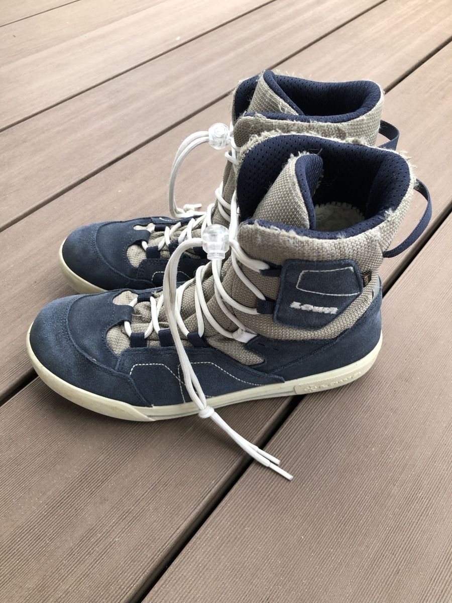 Lowa Schuhe für Jungen: LOWA Winterschuh Gr. 39 – Gebraucht aus Trogen von jtilady