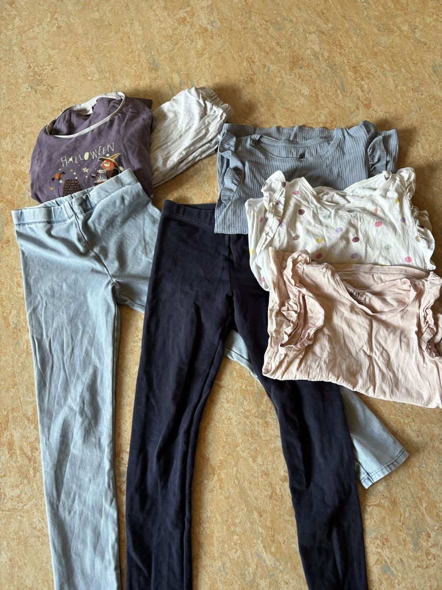Lotti & Set di vestiti: Kleiderpaket Mädchen 134 – Usato da Hilfikon venduto da Elodie1990