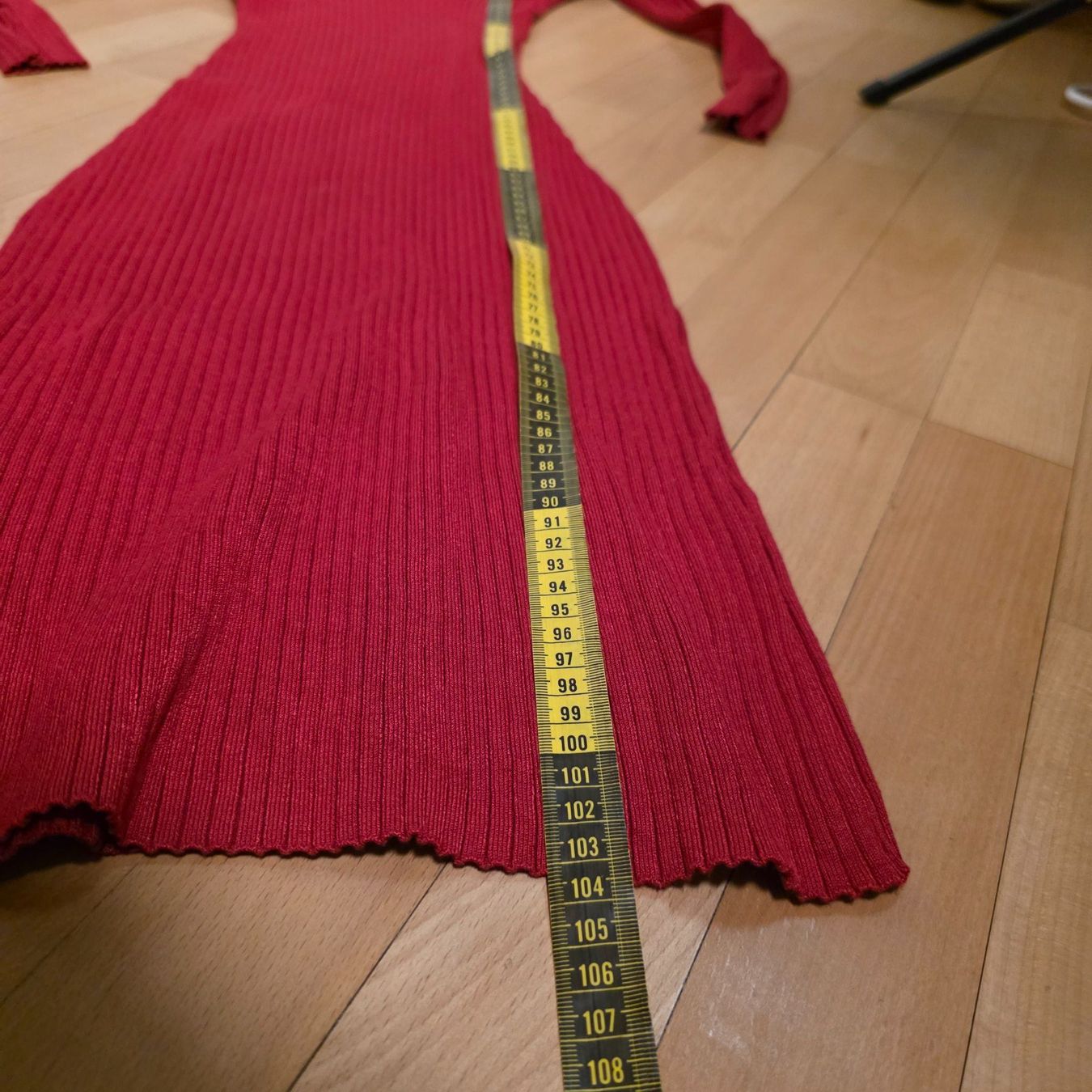Vestiti: Rotes geripptes Kleid – elastisch und bequem – Usato da Wald ZH venduto da CapLux 6