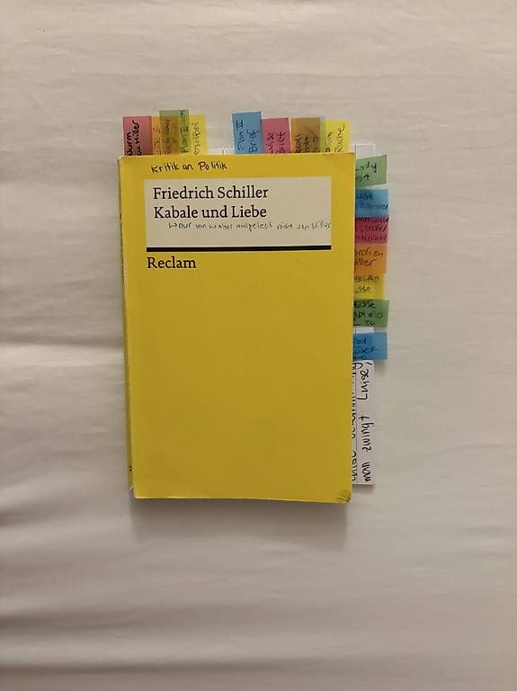 Livres: Kabale und Liebe – D'occasion à Ebnat-Kappel par Mzottli