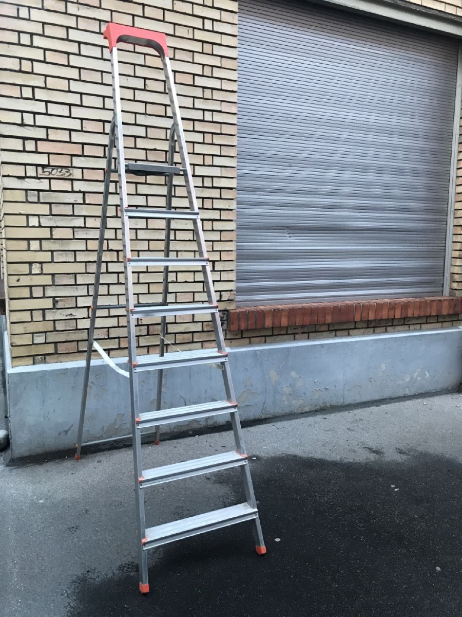 Leitern: Leiter – Gebraucht aus Zürich von  4