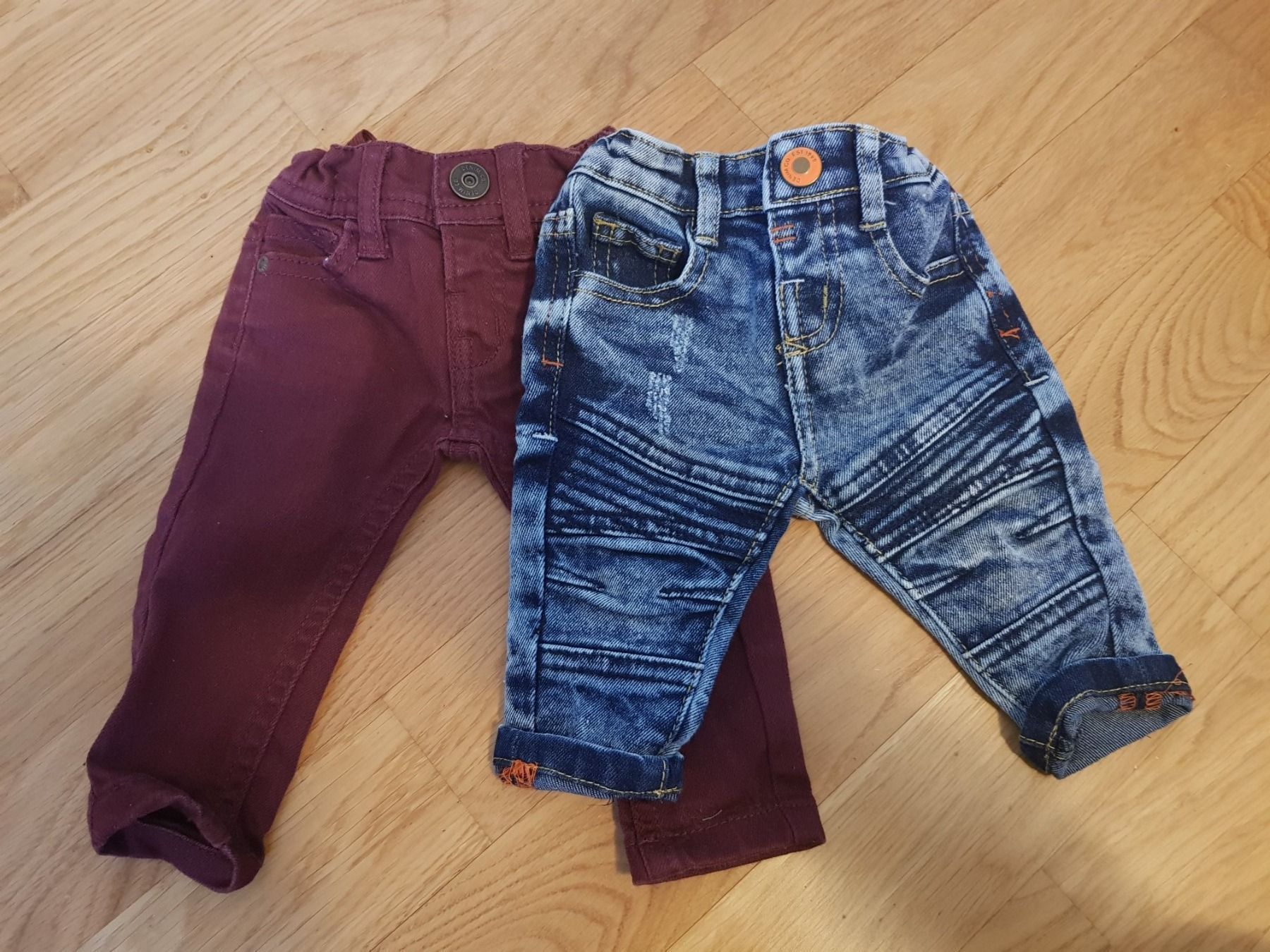 Pantaloni: 3 Jeanshosen Gr. 62 – Usato da Lupfig venduto da Nanda89