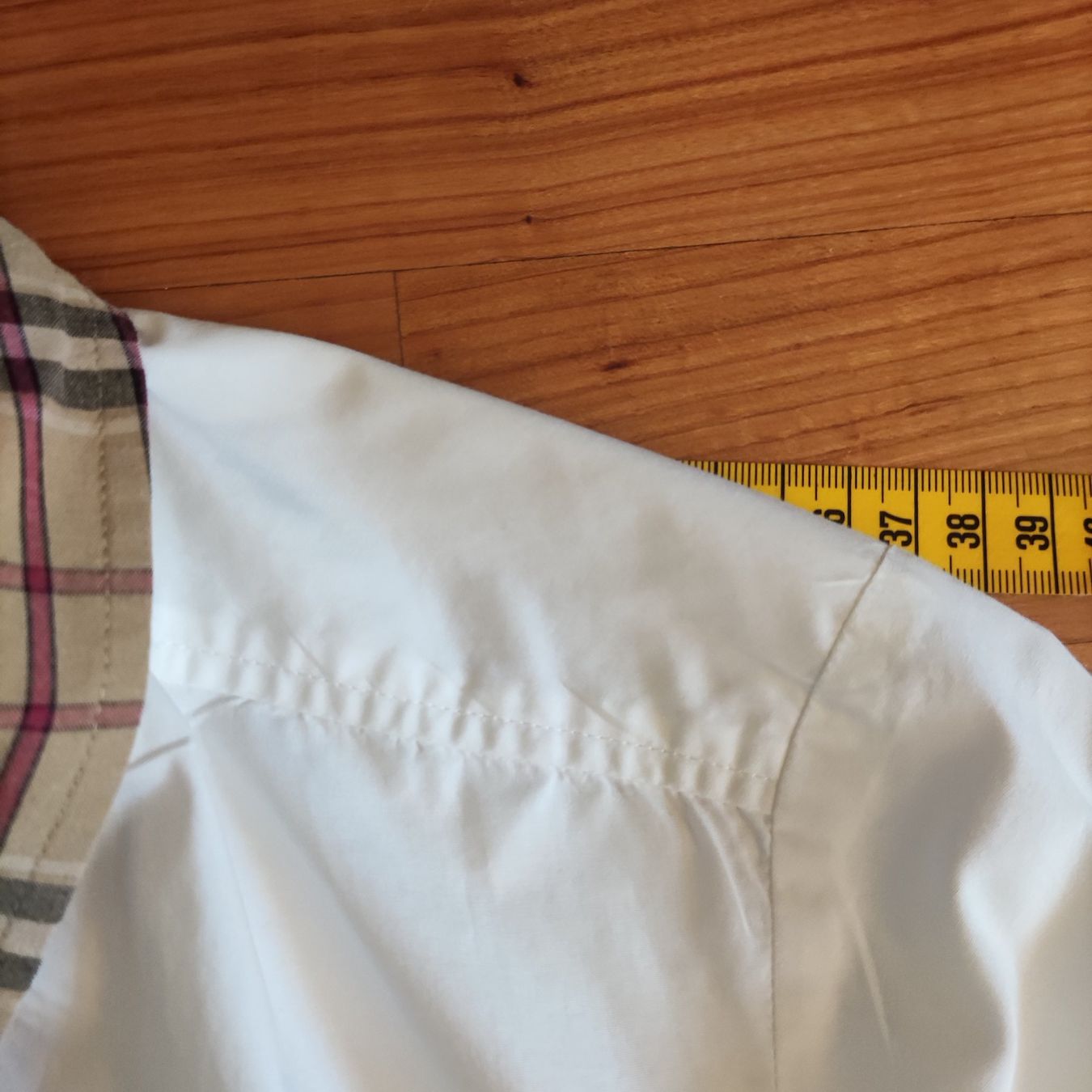 Blusen: Seidenstricker Baumwollbluse "Burberry" look – Gebraucht aus Solothurn von Csw1 4