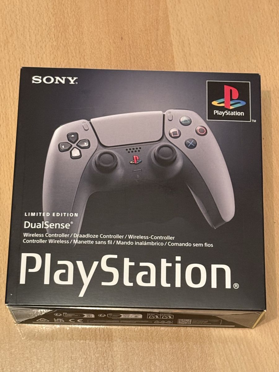 Sony Controller: Ps5 Controller PlayStation 30th Anniversary Neu + OVP – Nuovo e nell'imballaggio originale da Baar venduto da HuskyKojote 1