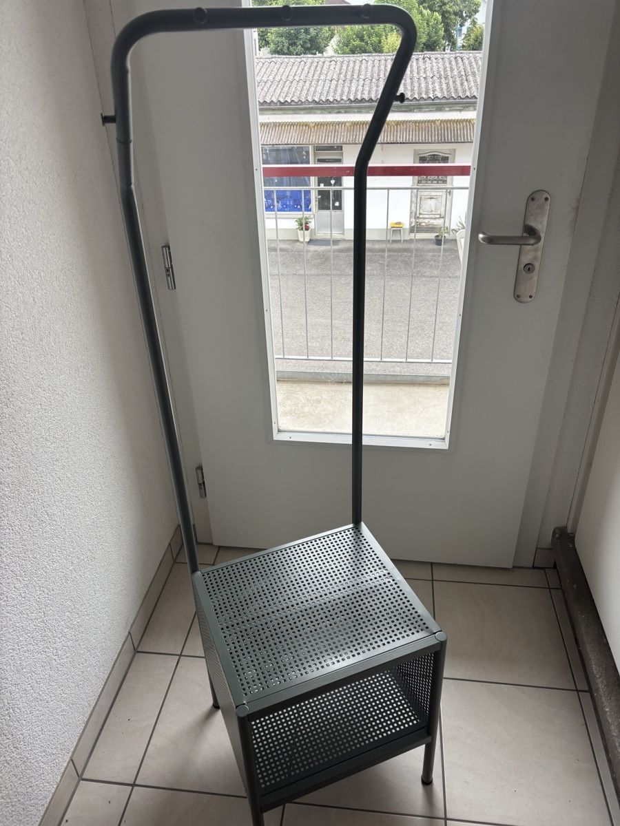 Ikea Guardaroba: IKEA NIKKEBY Kleiderständer mit Ablage – Usato da Schmitten FR venduto da Hubalo 1