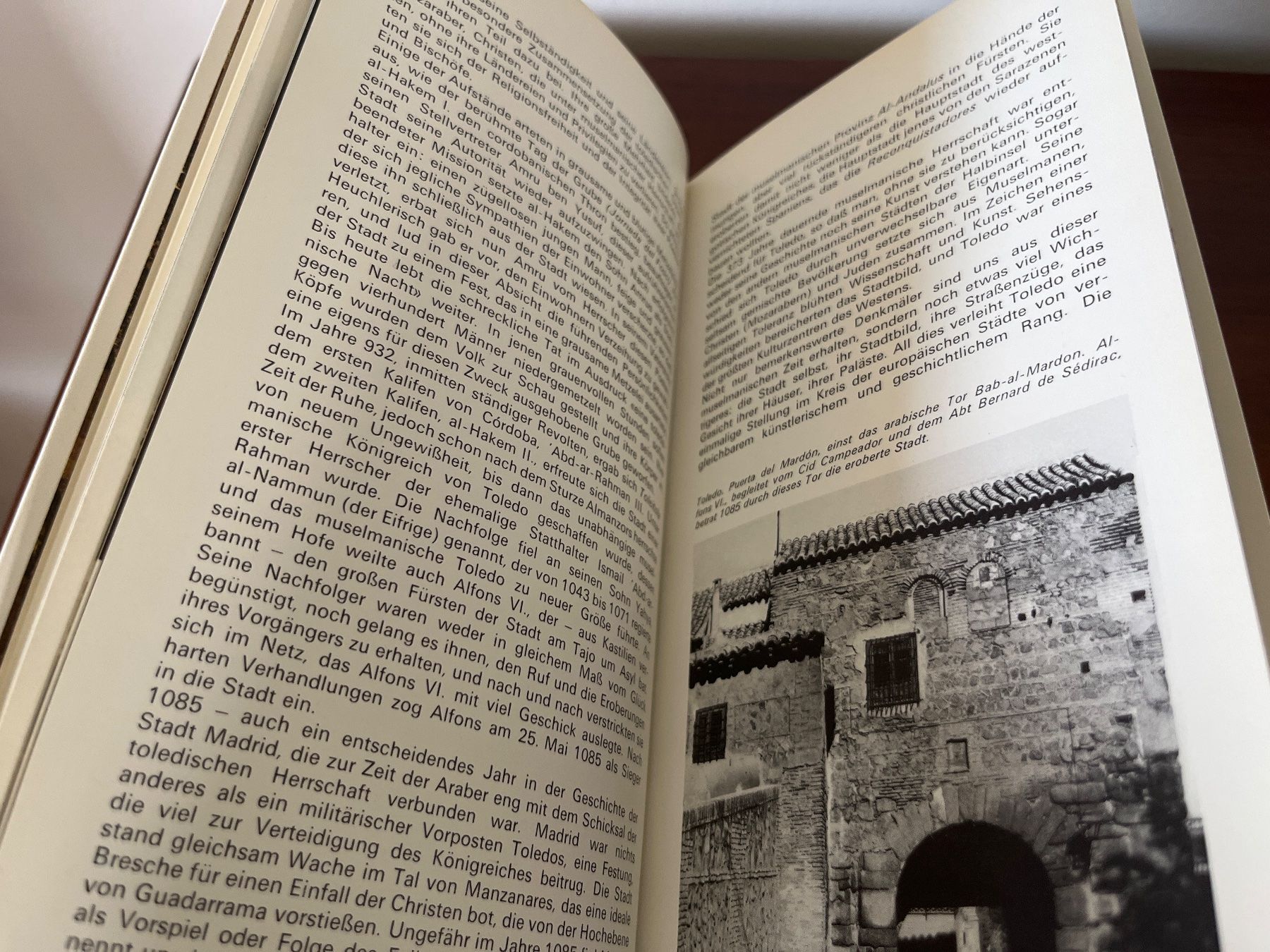Libri: Buch - MADRID/TOLEDO, Kunstführer, Chueca Goitia – Usato da Luzern venduto da Jiggy_8898 7
