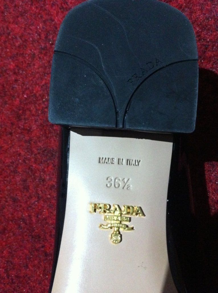 Prada Scarpe da donna: Prada Damen Schuhe Gr.36.5 NEU Leder – Nuovo e nell'imballaggio originale da St. Gallen venduto da xaver66 1
