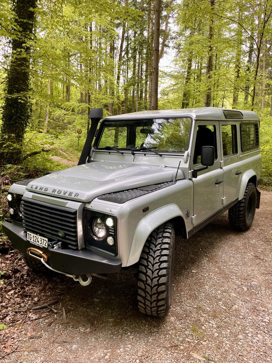 Land Rover Automobili: Land Rover Defender – Usato da Fruthwilen venduto da bodensee_manufaktur