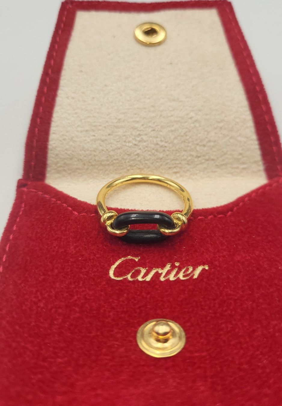 Cartier Anelli: 18 Karat 750 Cartier Ring Mit Onyx – Usato da Wald ZH venduto da Dasilver