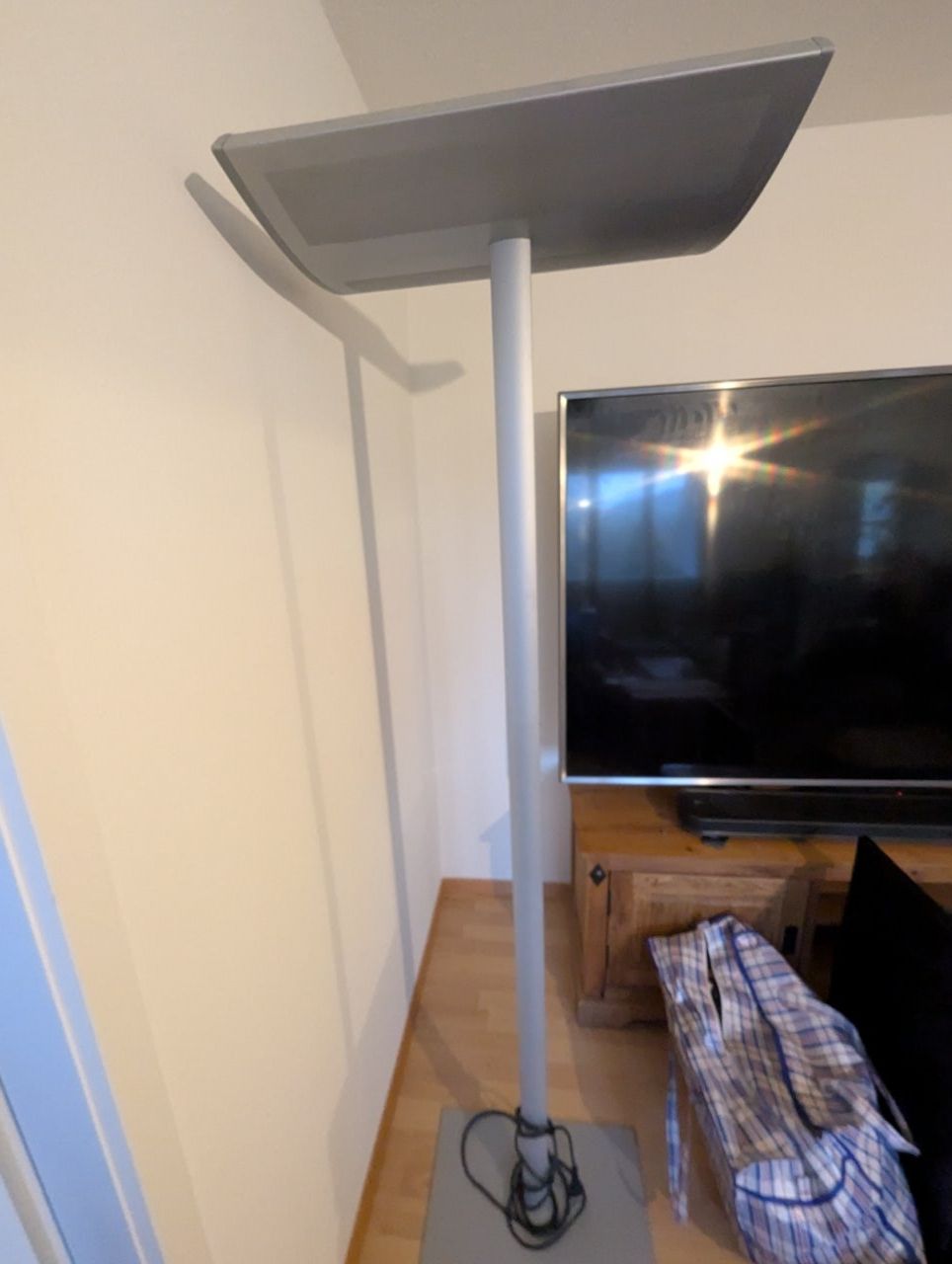 Lampadari & plafoniere: Designer Stehleuchte / Deckenfluter – Usato da Wald ZH venduto da GlatzTrading 2