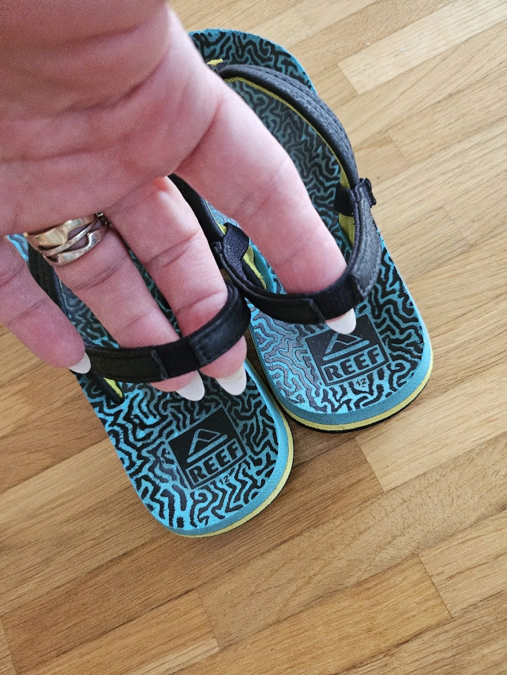 Scarpe da uomo: Reef Flip Flops Gr. 29/30 – Usato da Rapperswil SG venduto da dslemer 1