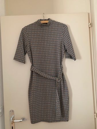 Robe pied-de-poule + ceinture - AMISU