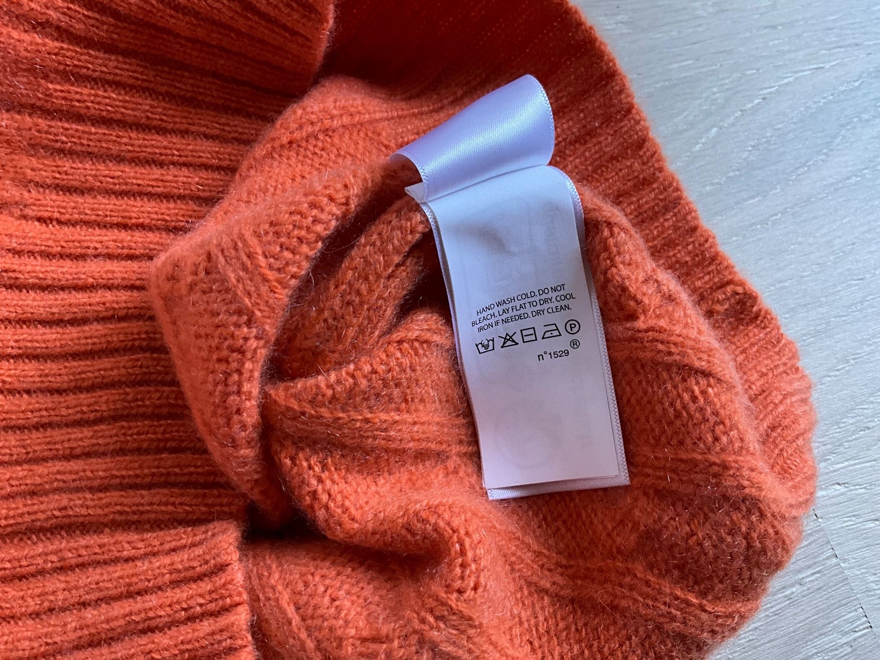 Ralph Lauren Maglioni & Felpe: Pull Ralph Lauren cachemire orange – Usato da Meinier venduto da Izabelaanna 3