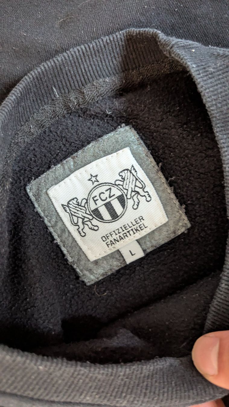FCZ Maglioni & Felpe: FC Zürich Sweatshirt Gr. L, – Usato da Zürich venduto da DebsBre 2