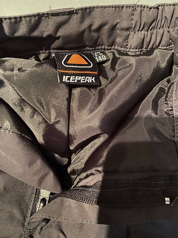 Pantaloni: Skihose Grösse 140 – Usato da Liestal venduto da reguswiss 1