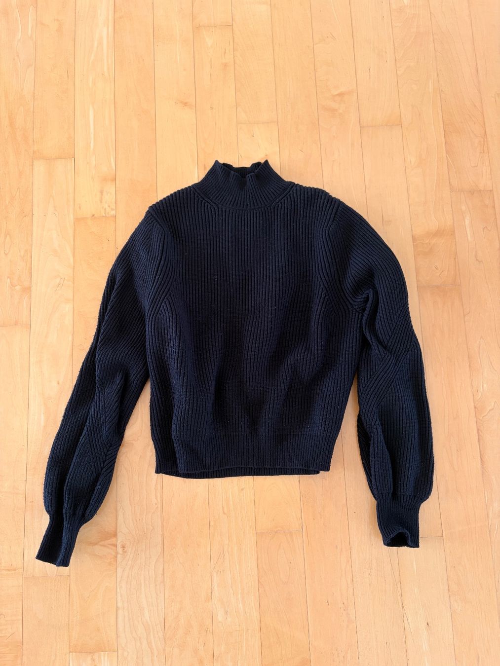 Pulls & Sweat-shirts: Schwarzer Zara Pullover – D'occasion à Urdorf par roses202