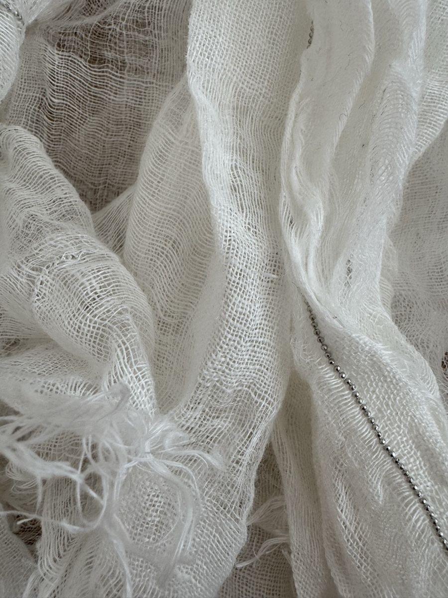 Foulard & Sciarpe: Weisser Schal - Foulard / Mode Weber – Usato da St.Gallen venduto da Isnisodo 3
