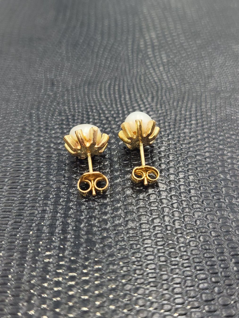 Orecchini pendenti & Orecchini a lobo: Gold Ohrstecker mit Perlen – Usato da Wald ZH venduto da Dasilver 7