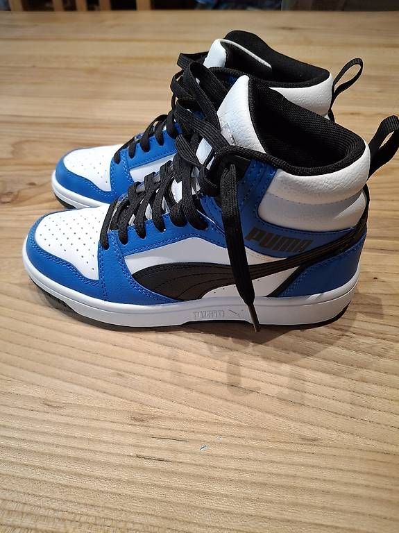 Puma Herrenschuhe: Puma Turnschuh Grösse 35.5 – Gebraucht aus Gähwil von Sinmax 3